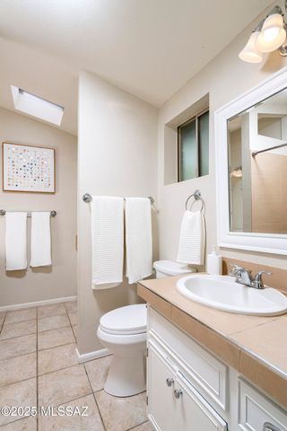 7364 N Mountain Shadows Drive, Tucson, AZ 85718