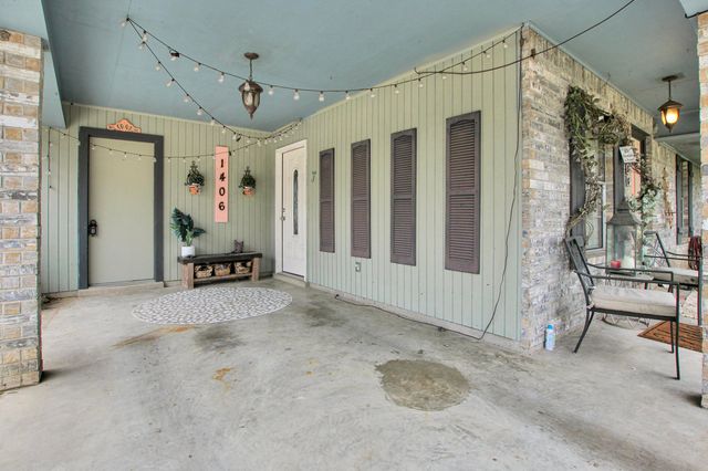 1406 Kings Rd, Leesville, LA 71446