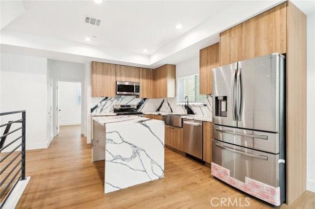 4514 St Elmo Drive, Los Angeles, CA 90019