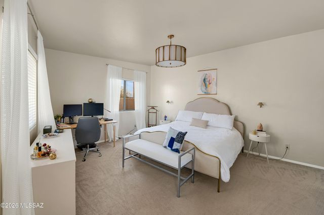 2465 N Silver Mosaic Drive, Tucson, AZ 85745