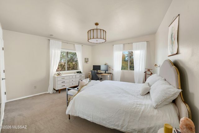 2465 N Silver Mosaic Drive, Tucson, AZ 85745