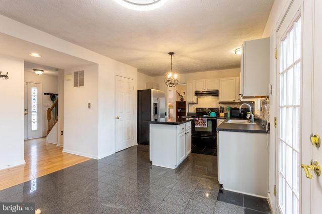 9525 QUEENS GUARD CT, Laurel, MD 20723