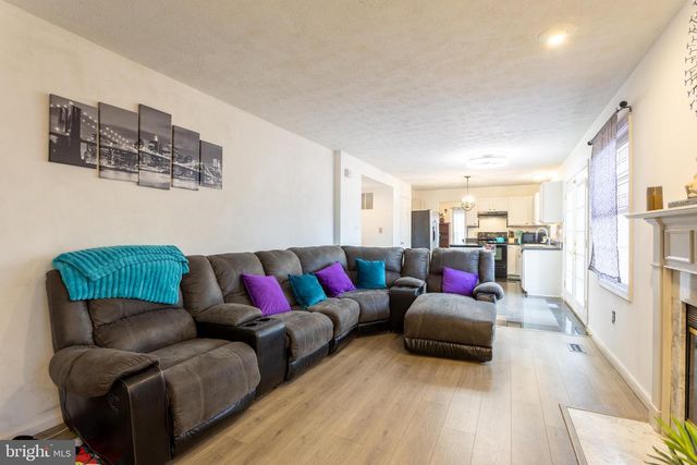 9525 QUEENS GUARD CT, Laurel, MD 20723