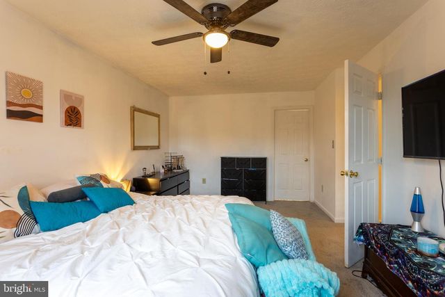 9525 QUEENS GUARD CT, Laurel, MD 20723