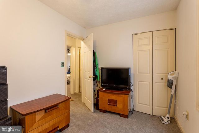 9525 QUEENS GUARD CT, Laurel, MD 20723