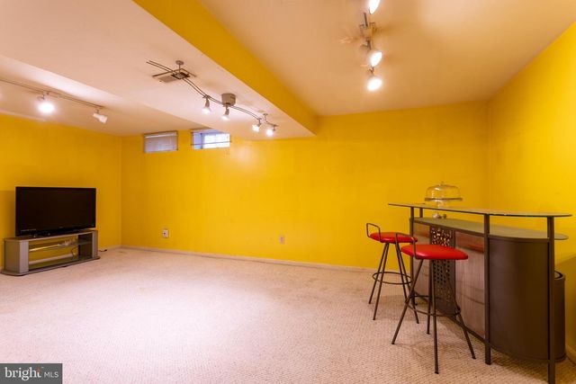 9525 QUEENS GUARD CT, Laurel, MD 20723