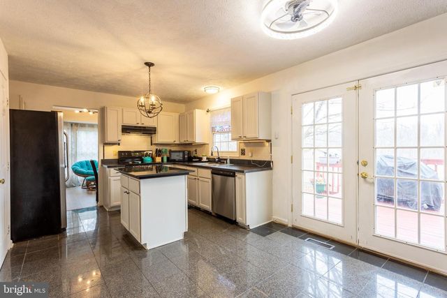 9525 QUEENS GUARD CT, Laurel, MD 20723