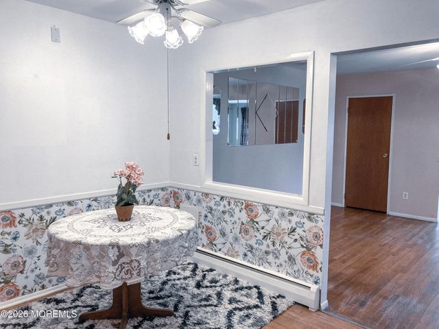 11 B Lark Street, Manchester, NJ 08759