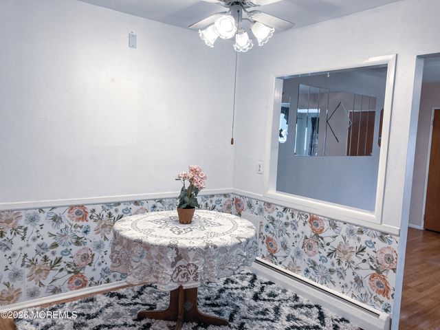11 B Lark Street, Manchester, NJ 08759
