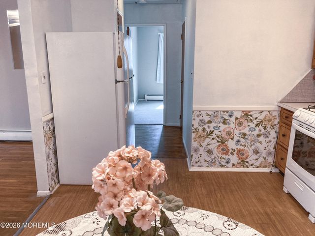 11 B Lark Street, Manchester, NJ 08759