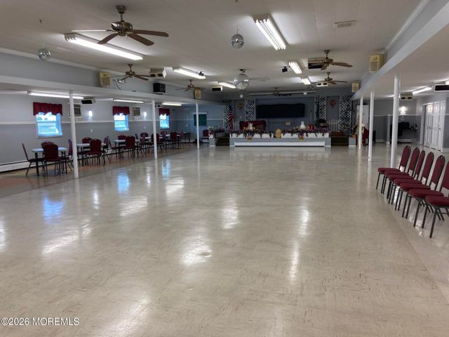 11 B Lark Street, Manchester, NJ 08759