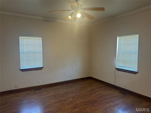 201 S School Street, Desloge, MO 63601