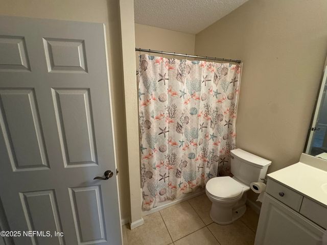 10000 GATE Parkway N 421, Jacksonville, FL 32246