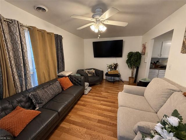 2728 Jason AVE, Norfolk, VA 23509