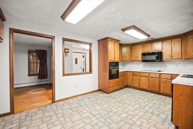 205 Paine Rd, North Attleboro, MA 02760