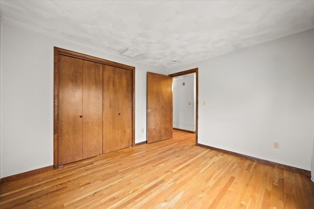 205 Paine Rd, North Attleboro, MA 02760