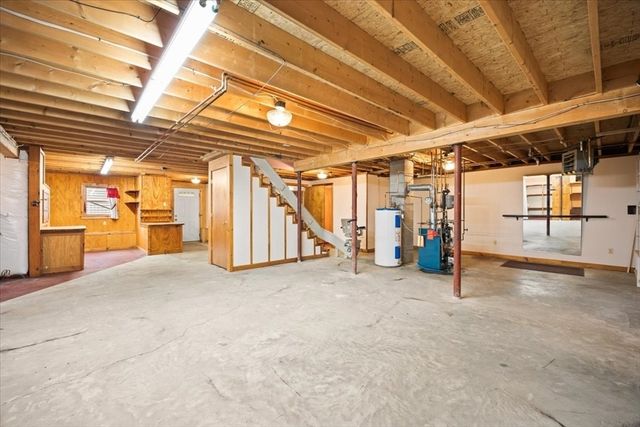 205 Paine Rd, North Attleboro, MA 02760