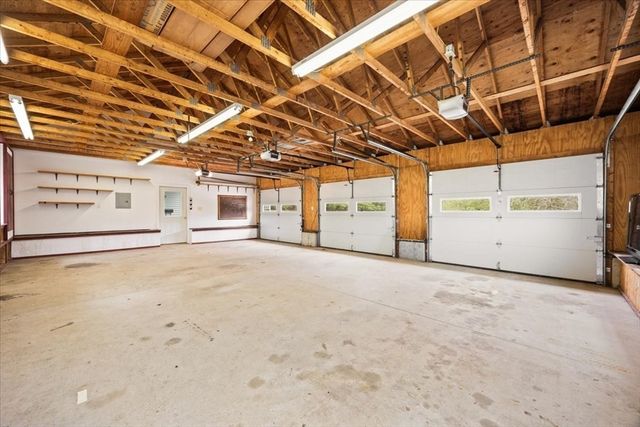 205 Paine Rd, North Attleboro, MA 02760