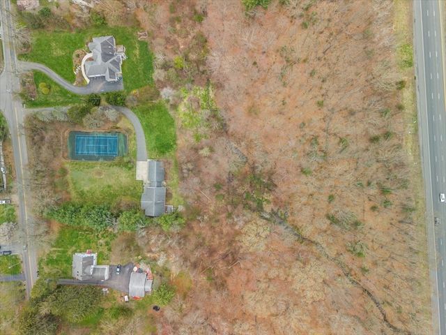 205 Paine Rd, North Attleboro, MA 02760