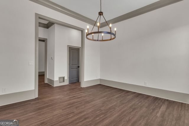31 Pinson Street, Newnan, GA 30263