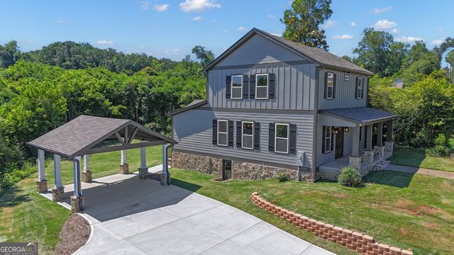 31 Pinson Street, Newnan, GA 30263