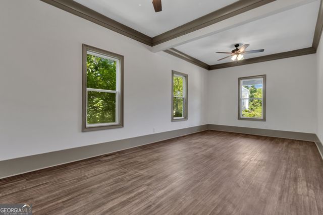 31 Pinson Street, Newnan, GA 30263