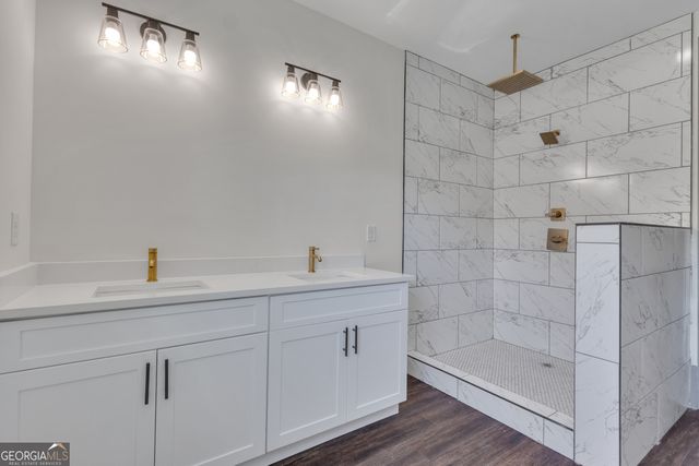 31 Pinson Street, Newnan, GA 30263
