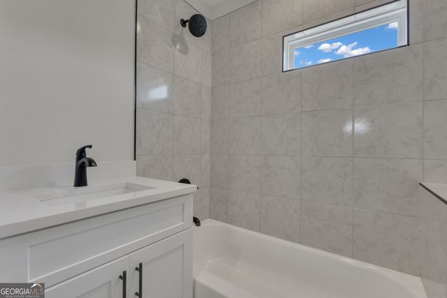31 Pinson Street, Newnan, GA 30263