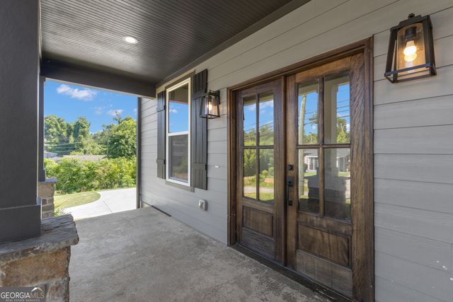 31 Pinson Street, Newnan, GA 30263