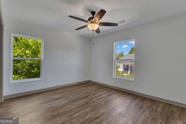 31 Pinson Street, Newnan, GA 30263