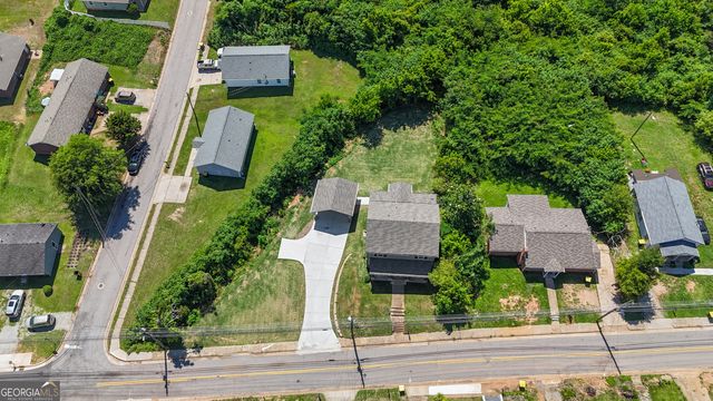 31 Pinson Street, Newnan, GA 30263