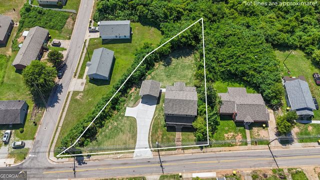 31 Pinson Street, Newnan, GA 30263