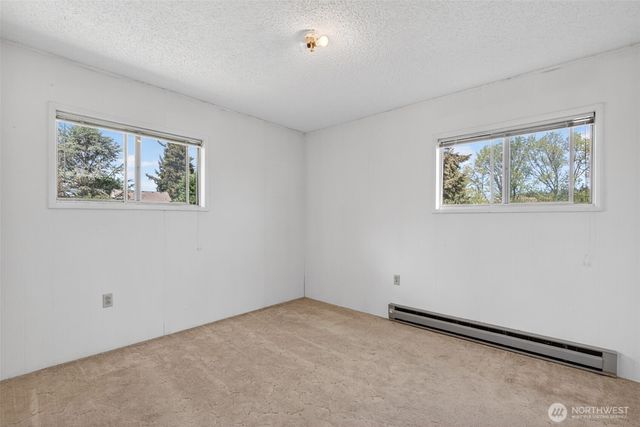 711 Kearns Lane, Centralia, WA 98531