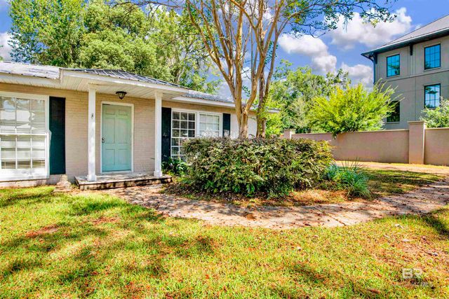 703 Belrose Avenue, Daphne, AL 36526