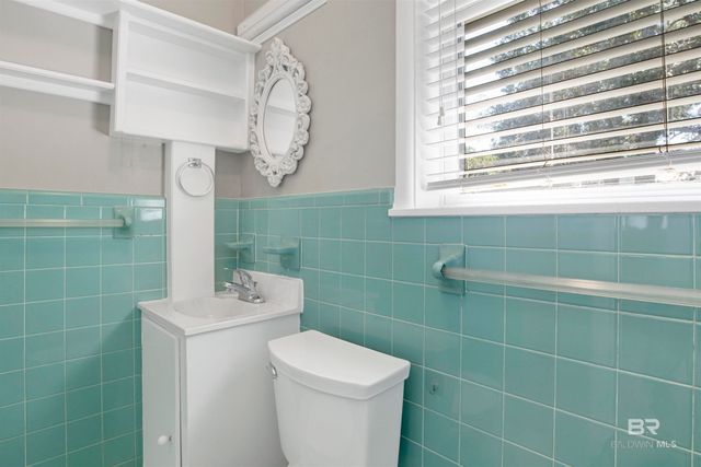 703 Belrose Avenue, Daphne, AL 36526