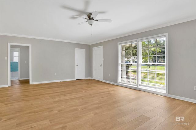 703 Belrose Avenue, Daphne, AL 36526