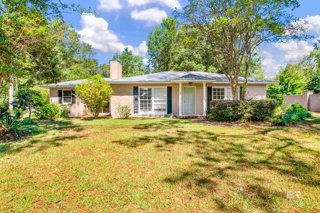 703 Belrose Avenue, Daphne, AL 36526