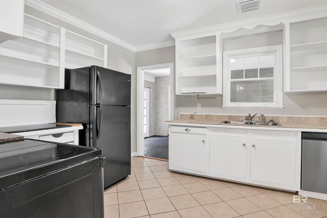 703 Belrose Avenue, Daphne, AL 36526