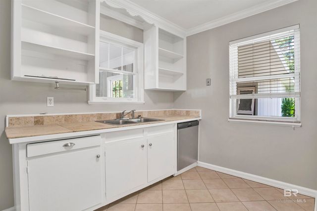 703 Belrose Avenue, Daphne, AL 36526