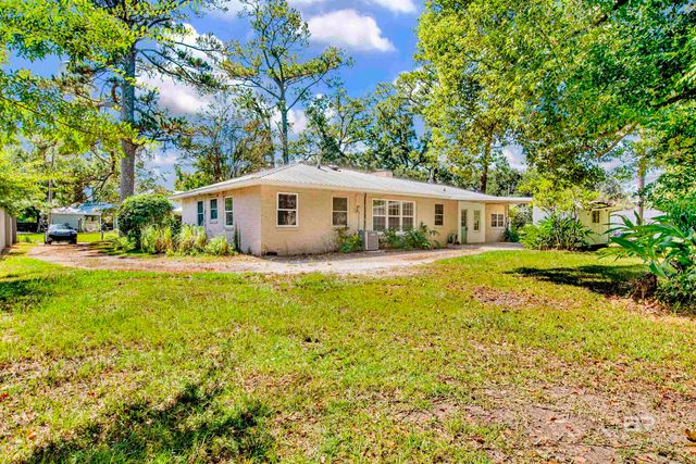 703 Belrose Avenue, Daphne, AL 36526