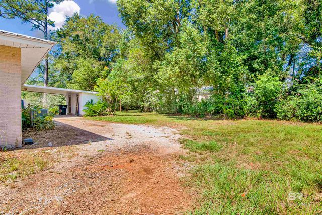 703 Belrose Avenue, Daphne, AL 36526