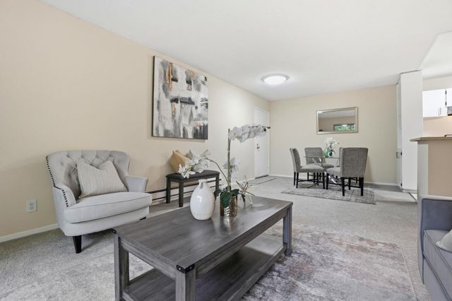 143 Piccadilly Place F, San Bruno, CA 94066