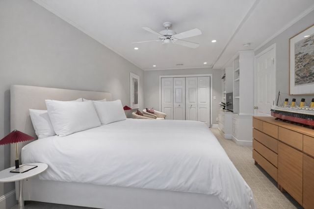 180 Marlborough St 2, Boston, MA 02116