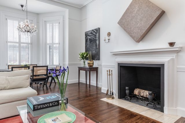 180 Marlborough St 2, Boston, MA 02116