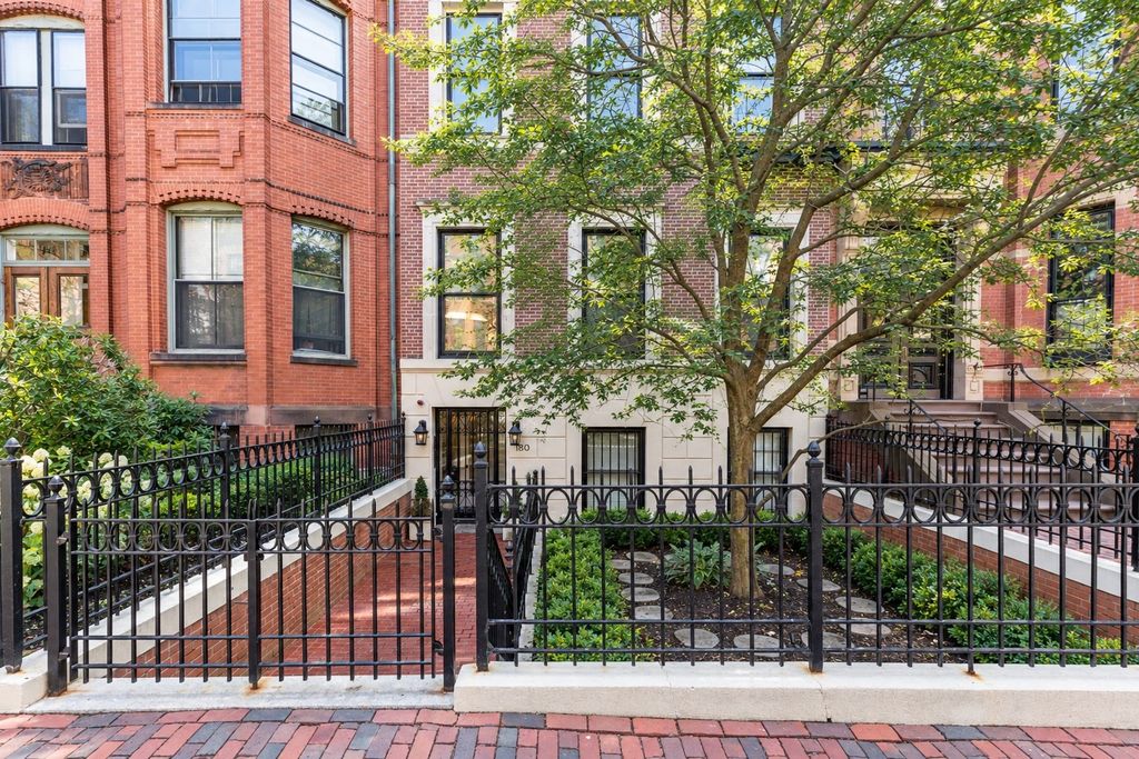 180 Marlborough St 2, Boston, MA 02116