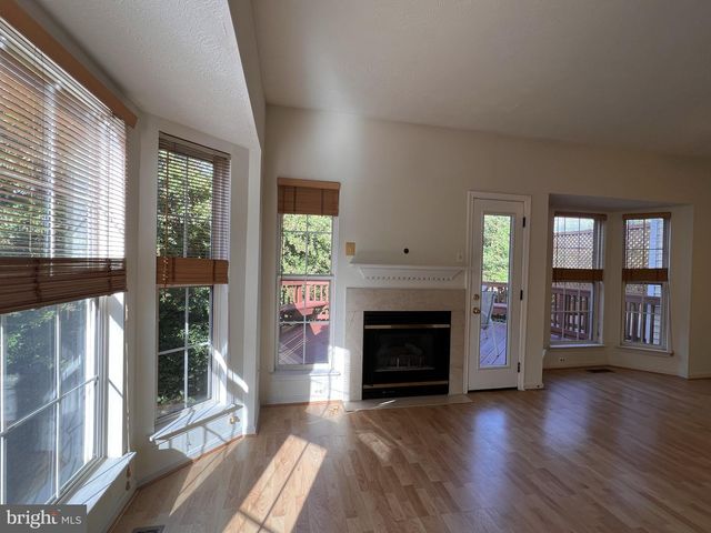 44106 TIPPECANOE TER, Ashburn, VA 20147