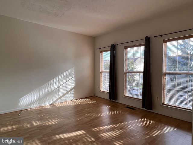44106 TIPPECANOE TER, Ashburn, VA 20147