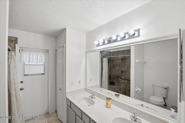 270 Avens Road NE, Palm Bay, FL 32907