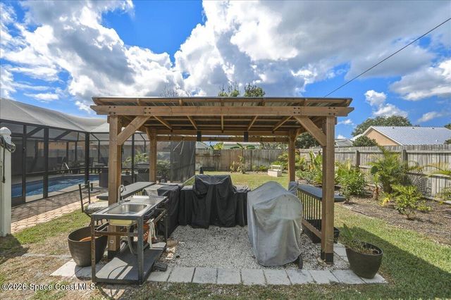 270 Avens Road NE, Palm Bay, FL 32907
