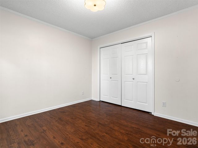 201 Racquet Club Road 15, Asheville, NC 28803